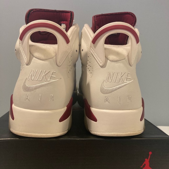 Jordan 6 Maroon size 10 - Picture 4 of 7
